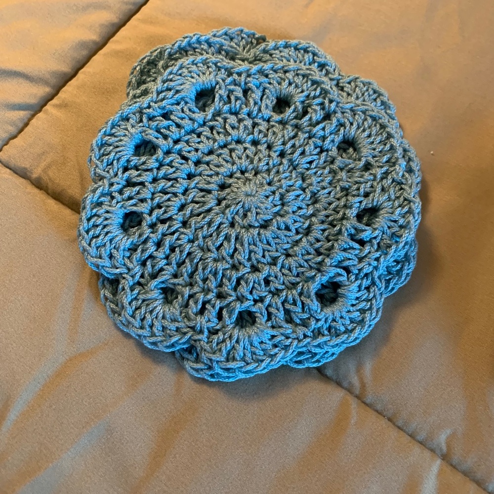 Set of 4 New Handmade Crocheted Coaster - 100% cotton